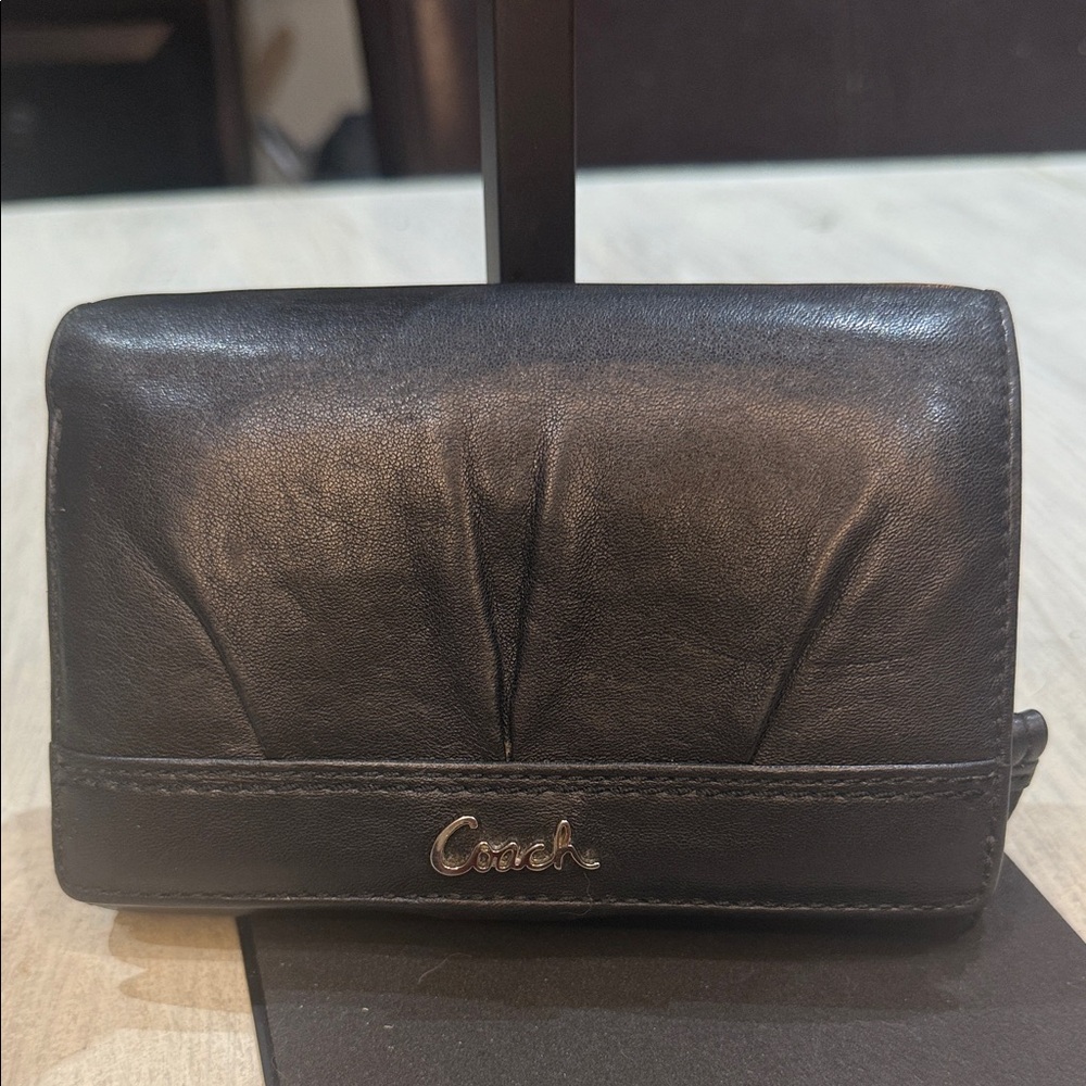 Vintage Coach Soho Black Leather Clutch